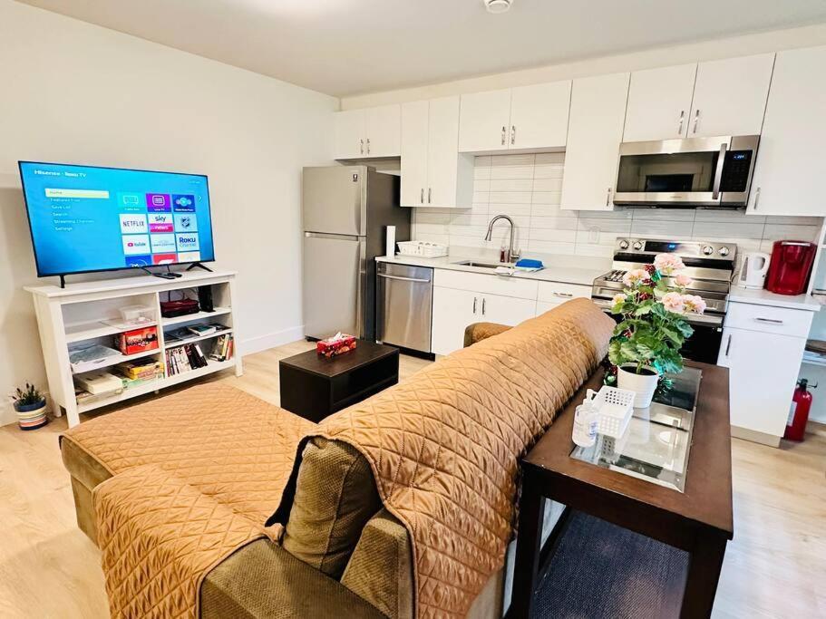 New 2Br Garden Suite,2Bath,Ac,Ev,Parkin,Wifi,Netfl Port Coquitlam Exterior photo